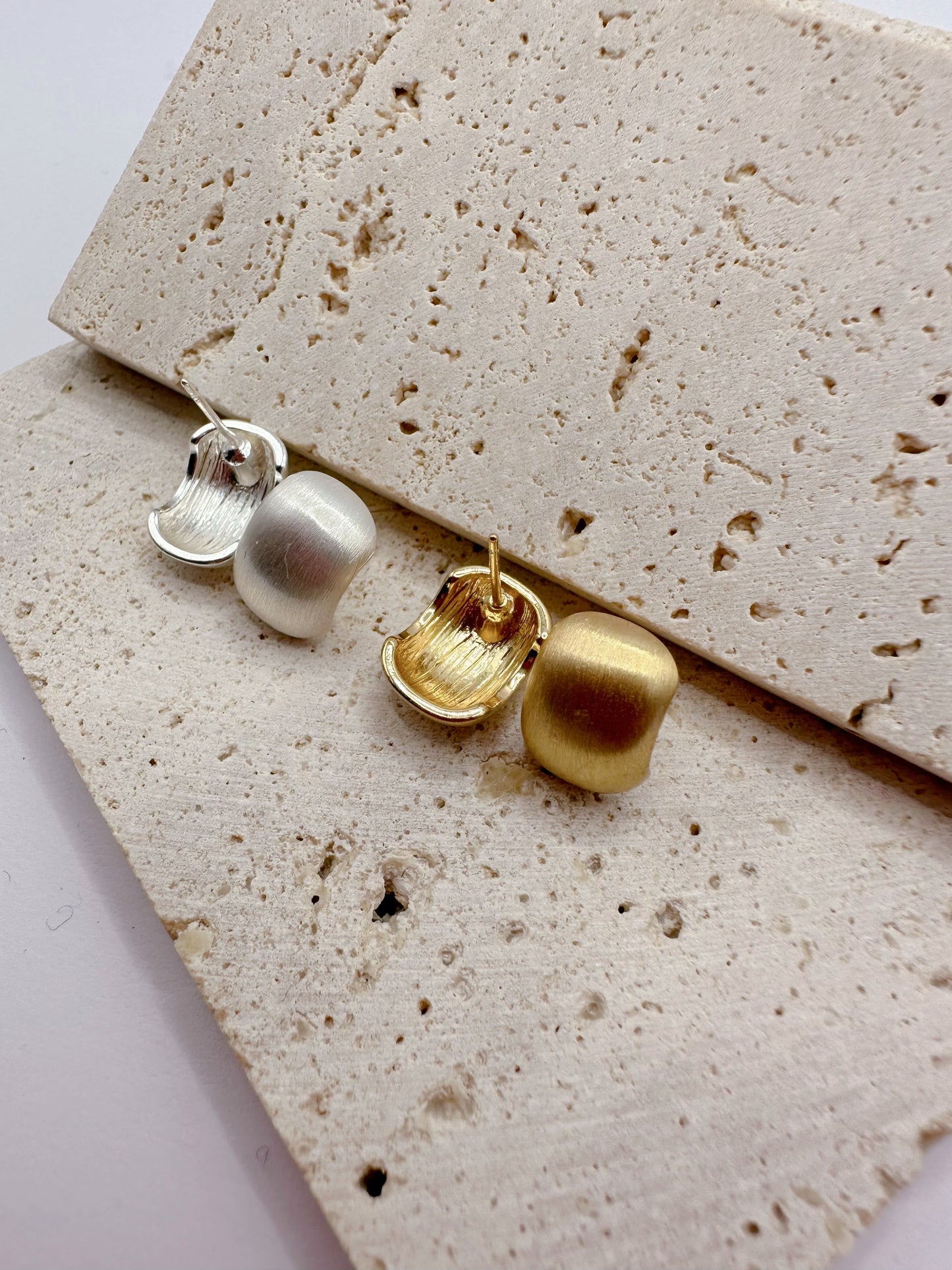 Emma Pick Matt Minimalistic Stud Earrings